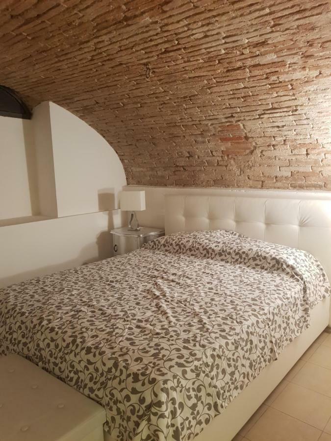 Апартаменти Casa Rossella Верона Екстер'єр фото
